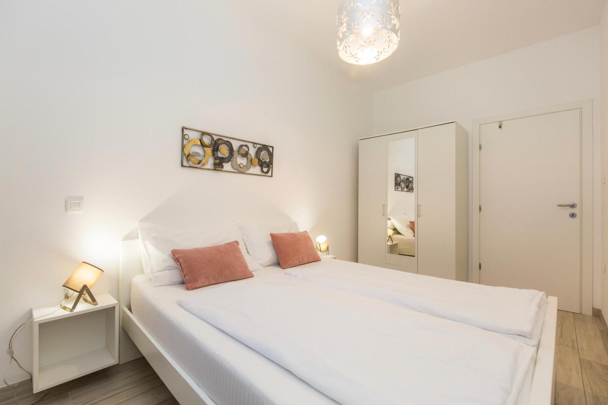 Istria Sea Side Apartment 210 & 209 ลาบิน ภายนอก รูปภาพ