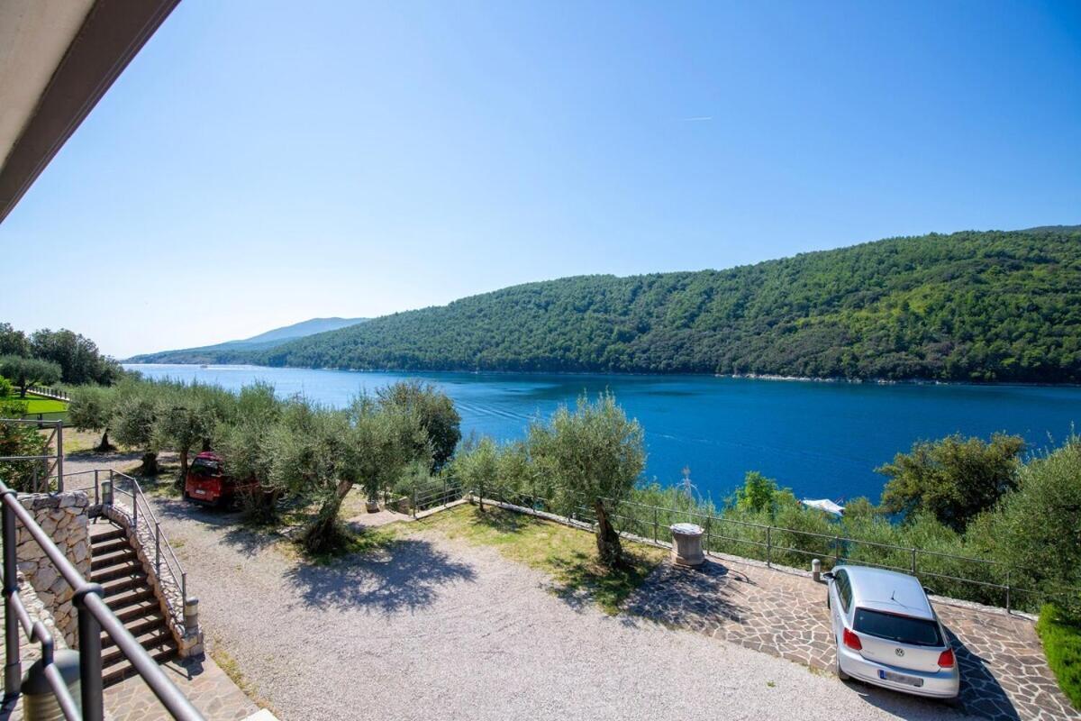Istria Sea Side Apartment 210 & 209 ลาบิน ห้อง รูปภาพ