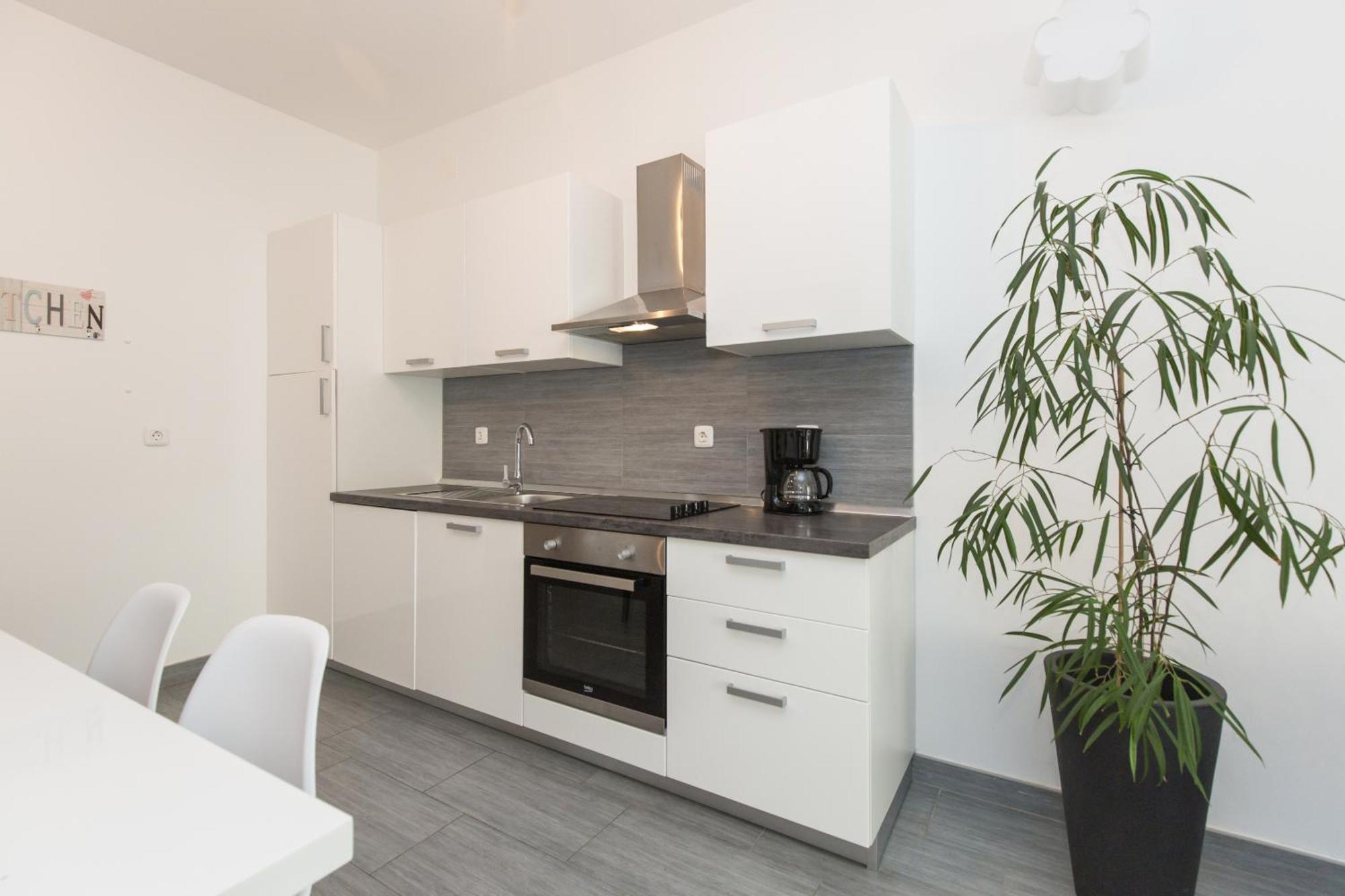 Istria Sea Side Apartment 210 & 209 ลาบิน ภายนอก รูปภาพ