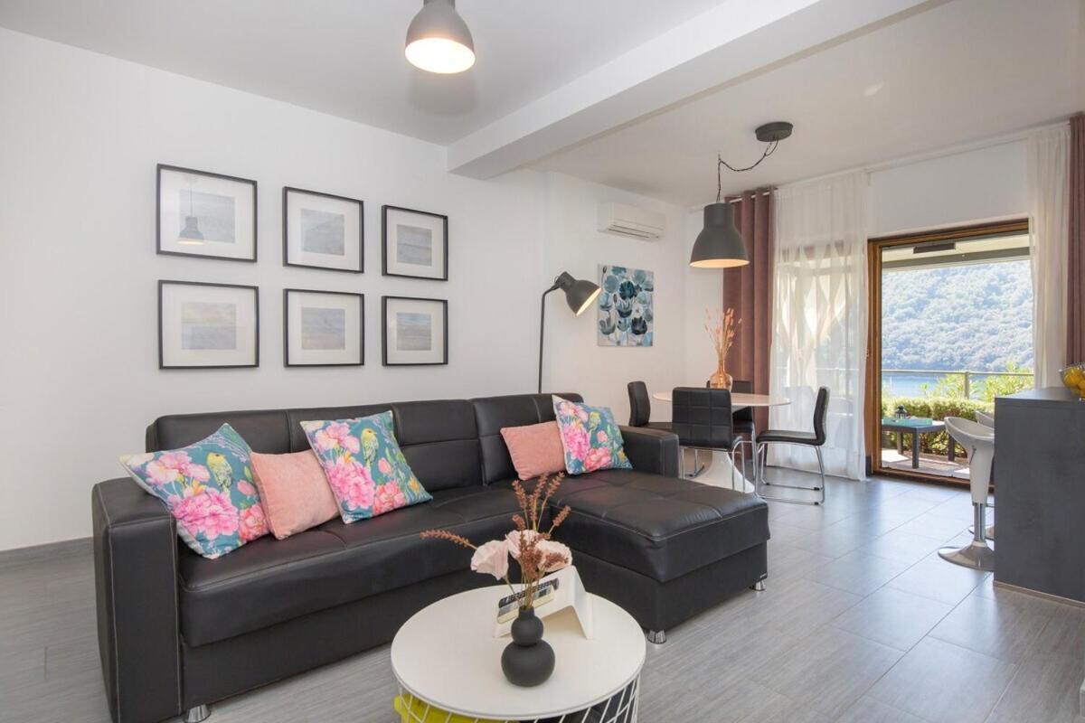 Istria Sea Side Apartment 210 & 209 ลาบิน ห้อง รูปภาพ